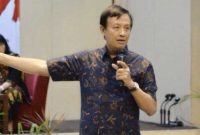 Henry Subiakto, Guru Besar FISIP Universitas Airlangga, dan Wakil Ketua Dewan Pakar Serikat Media Siber Indonesia (SMSI)